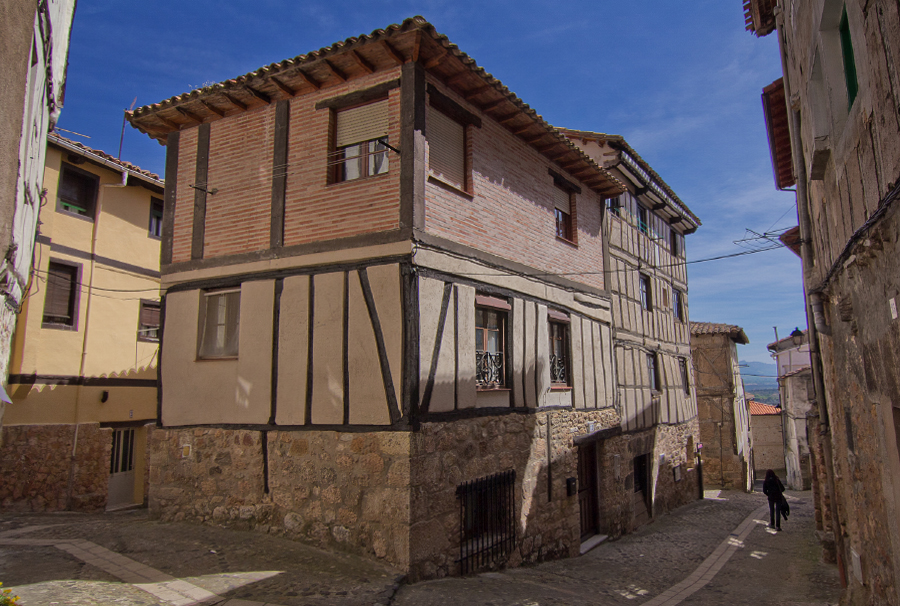 Poza De La Sal — три уровня былого богатства Поса-де-ла-Саль, Испания