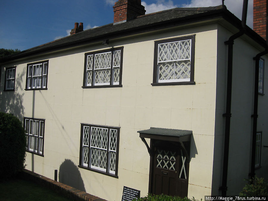 Дом построен из 600 железных листов, скрепленных болтами Дадли, Великобритания
