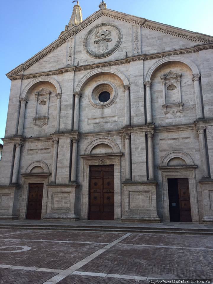Cattedrale Santa Maria Assunta Пьенца, Италия