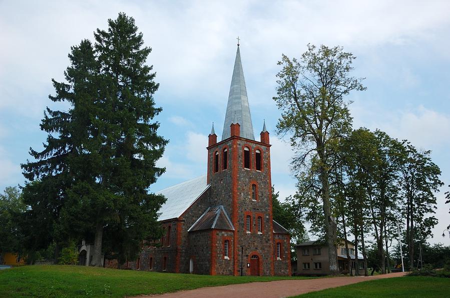 Лютеранская церковь Авинурме, Эстония