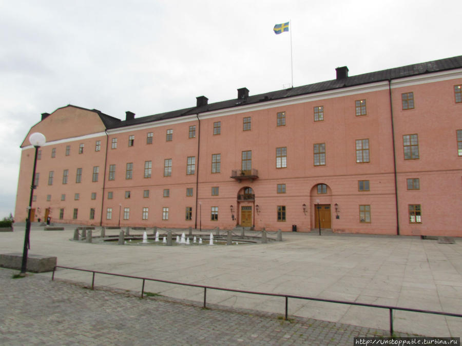 Призрак королевы в Уппсале Уппсала, Швеция Призрак королевы в Уппсале Уппсала, Швеция