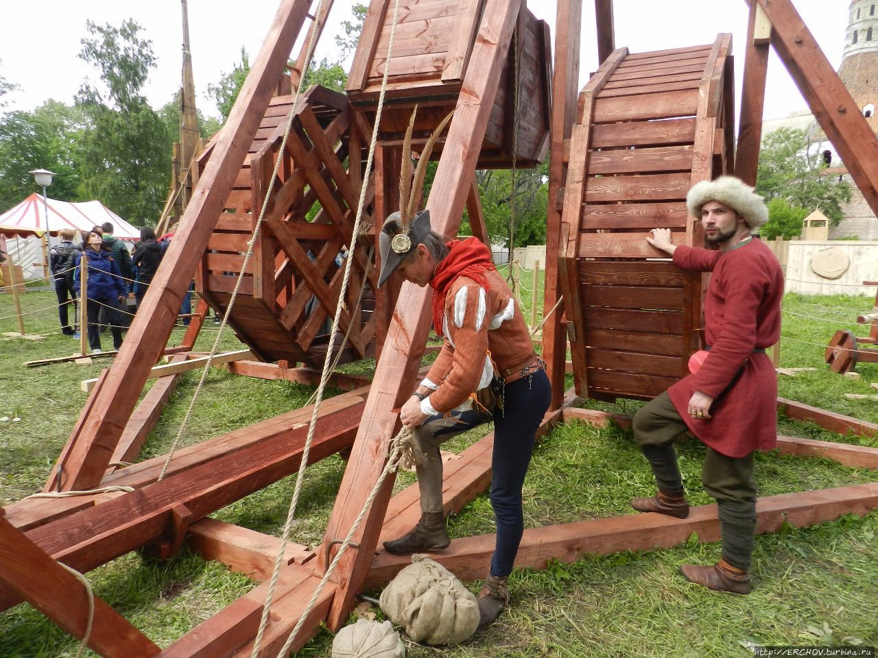Времена и эпохи. Осадные орудия средневековья Москва, Россия