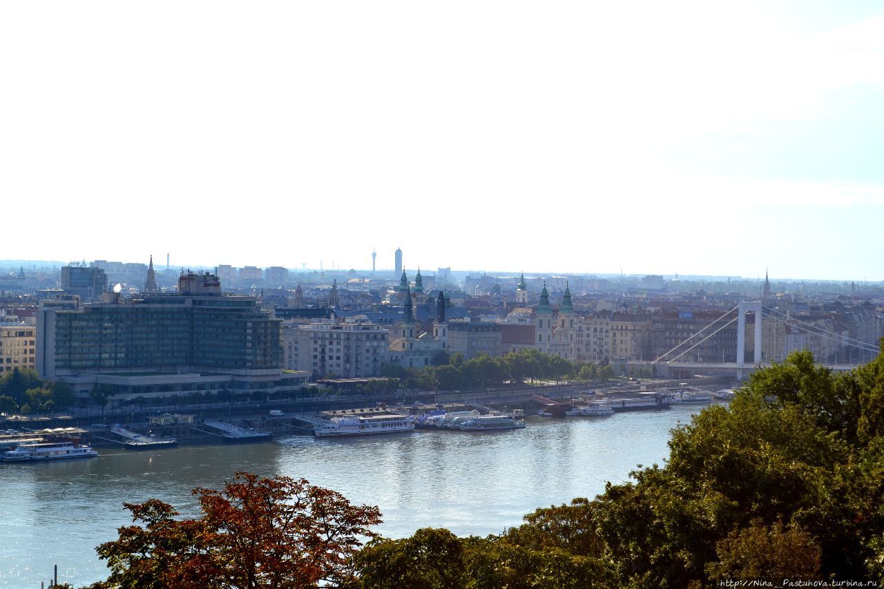 На Будайском холме. Город в городе Будапешт, Венгрия