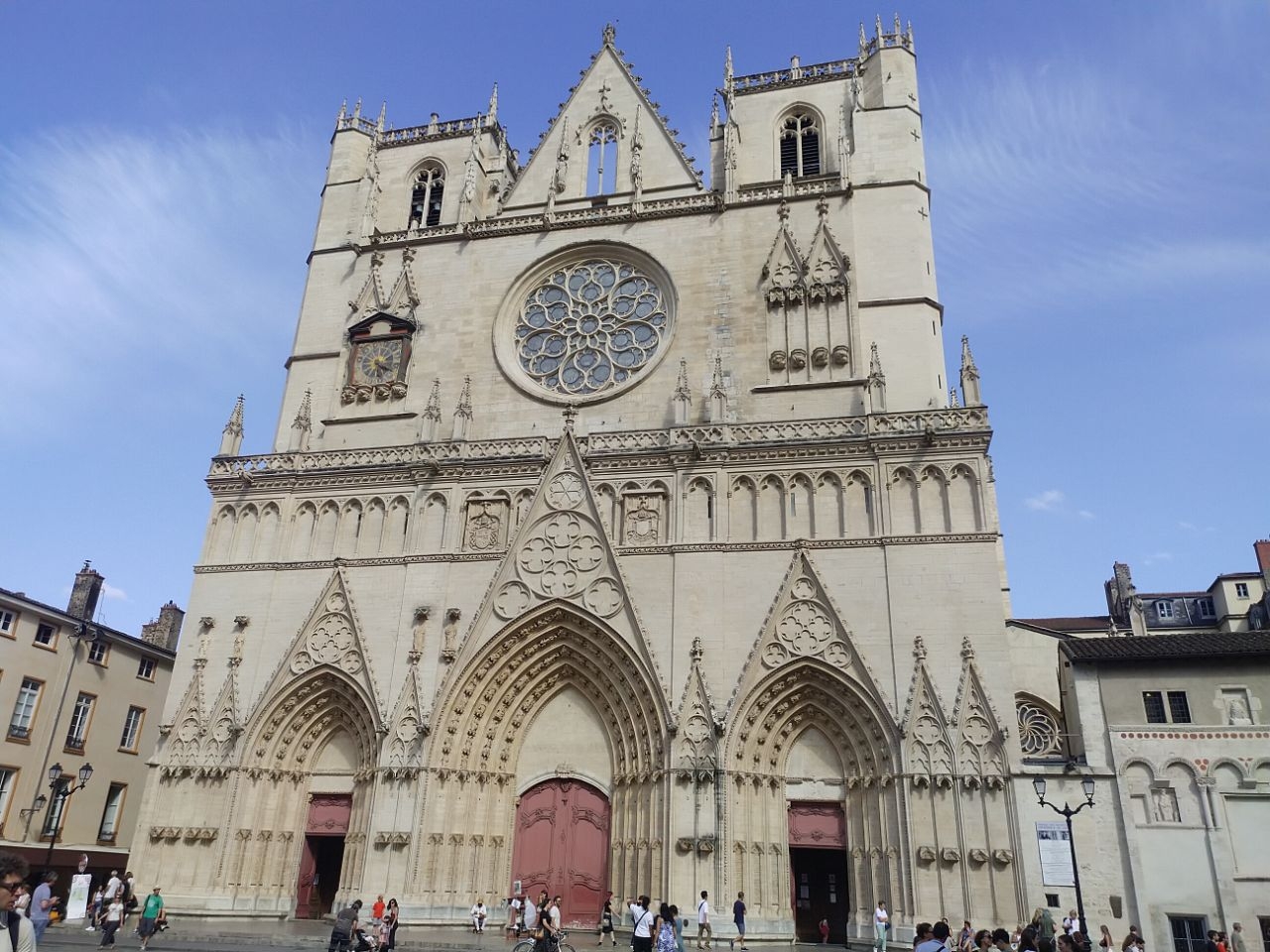 Кафедеральный собор Сен-Жан-Баптист Лион, Франция