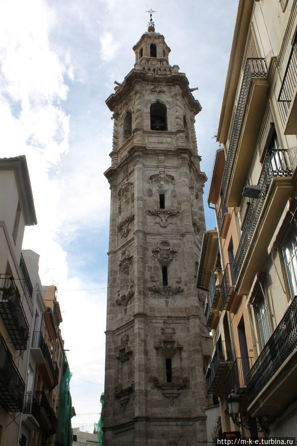колокольня церкви  Santa Catalina Валенсия, Испания