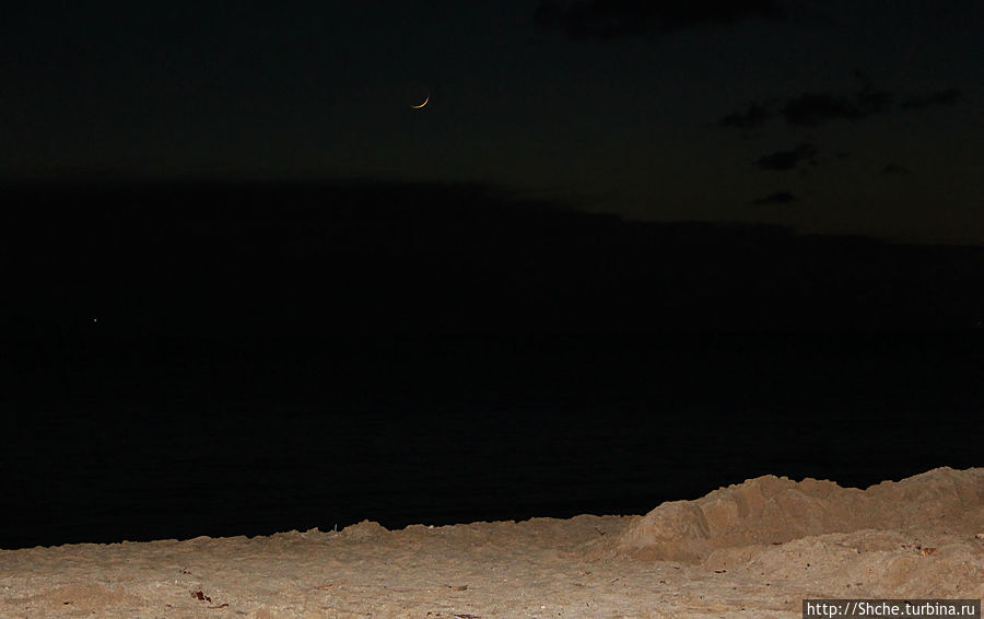 Вечерняя прогулка по Вайкики Гонолулу, CША Вечерняя прогулка по Вайкики Гонолулу, CША