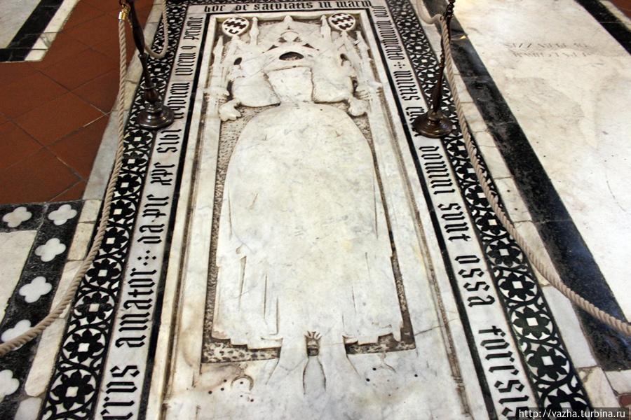 Базилика Санта Кроче. Вторая часть. Флоренция, Италия Базилика Санта Кроче. Вторая часть. Флоренция, Италия