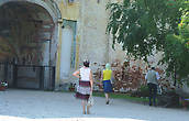 Святые ворота. Вид входа с северной стороны территории монастыря.