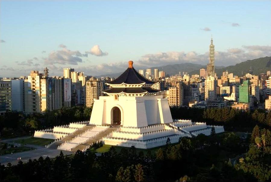 Мемориал Чан Кайши / National Chiang Kai-shek Memorial Hall