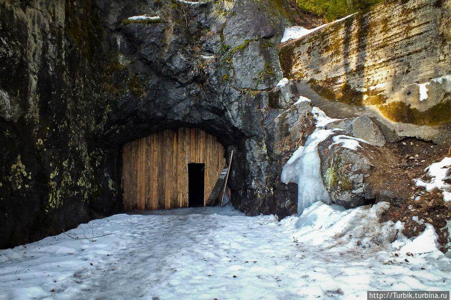 заброшенный бункер, Хуухканмяки Республика Карелия, Россия