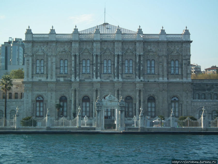 Привет с небес. Пользуясь wifi в рейсе Стамбул — Гонконг Стамбул, Турция Привет с небес. Пользуясь wifi в рейсе Стамбул — Гонконг Стамбул, Турция