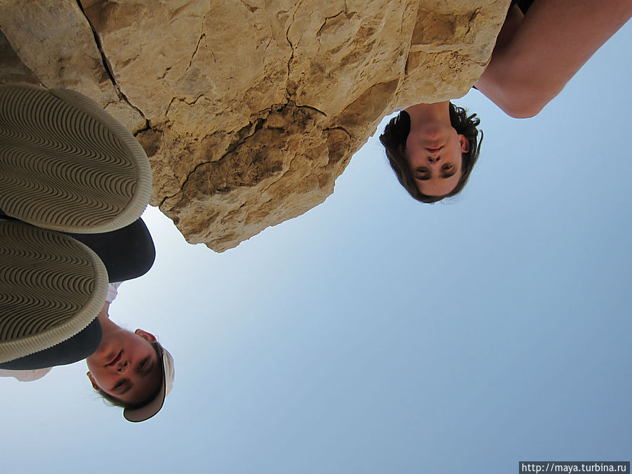 То ли речка, то ли нет. В чем секрет? Эйн-Бокек, Израиль То ли речка, то ли нет. В чем секрет? Эйн-Бокек, Израиль