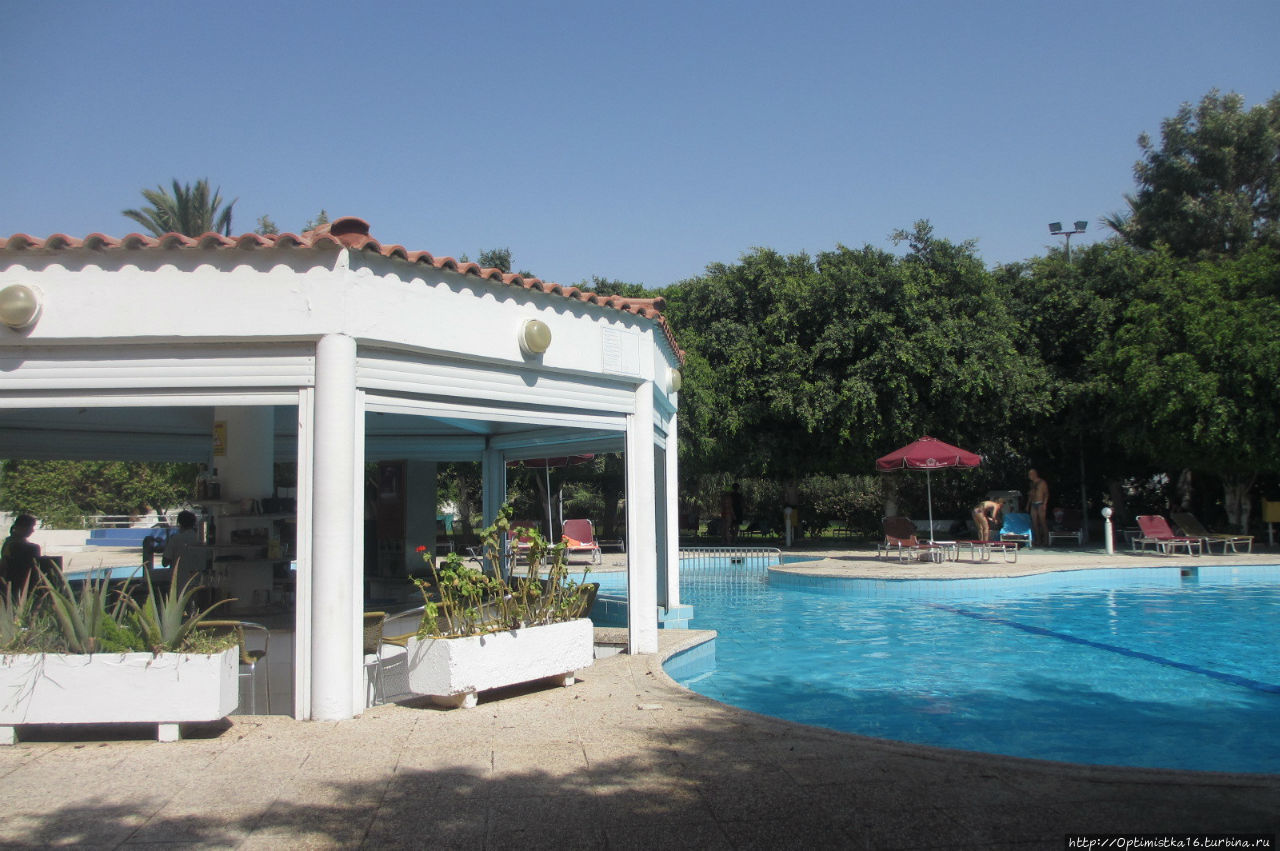 Crown Resorts Henipa Ларнака, Кипр