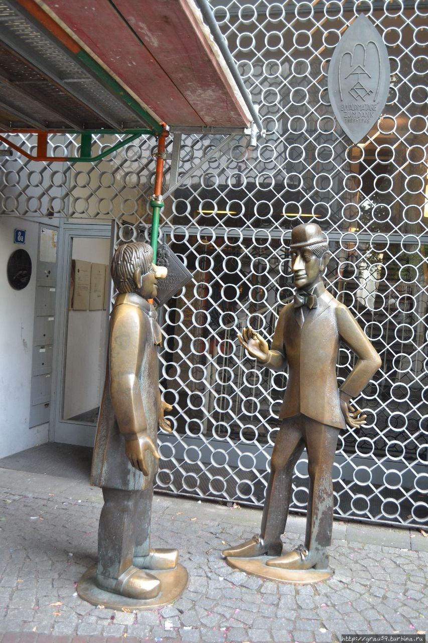 Два чудаковатых символа Кёльна: Тюннес и Шель Кёльн, Германия