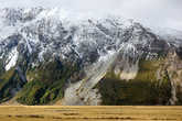 В долине у деревни Mt Cook