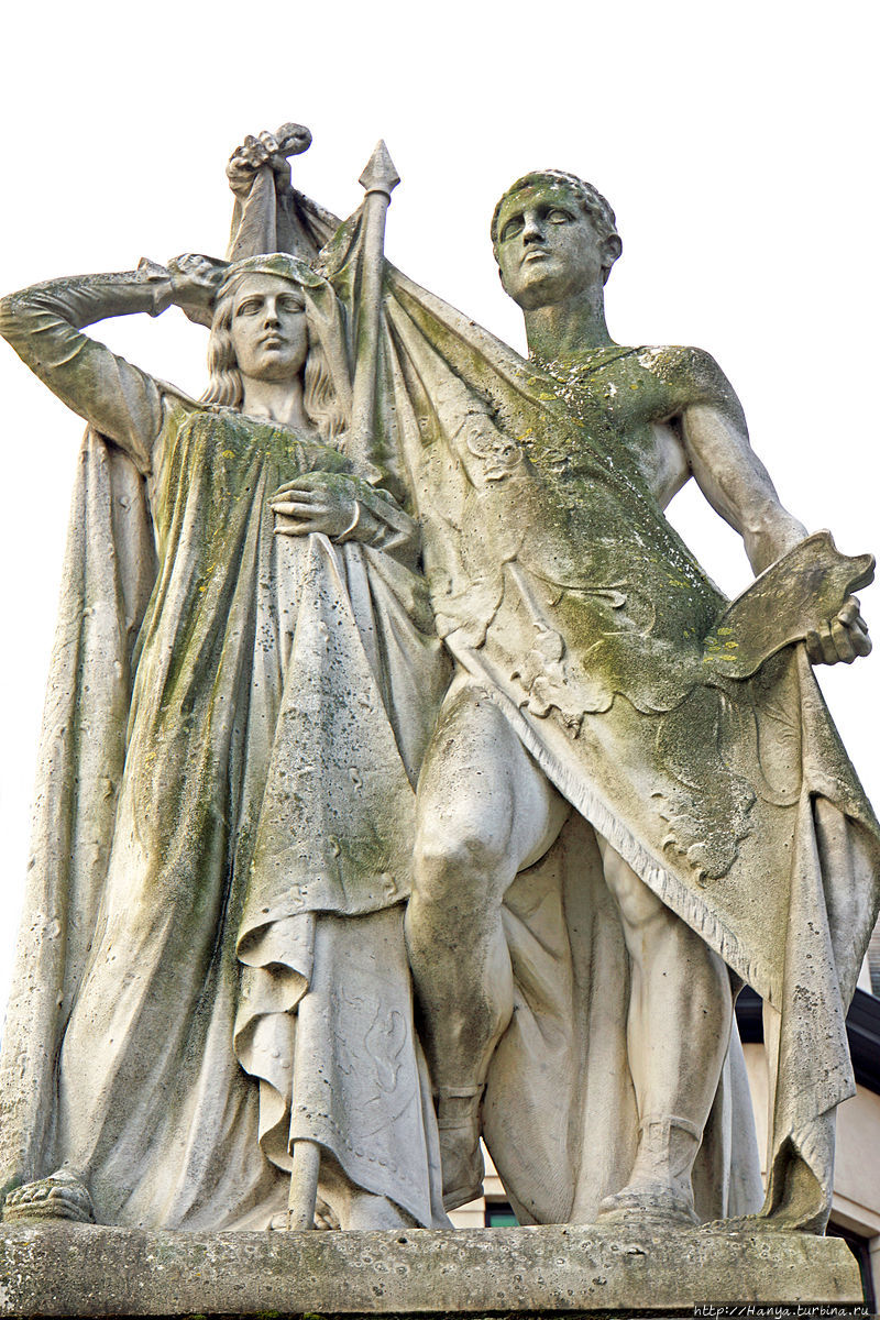 Памятник Яну Франсу Виллемсу в Генте. Фото из интернета Гент, Бельгия