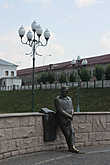 Памятник Льву Ошанину