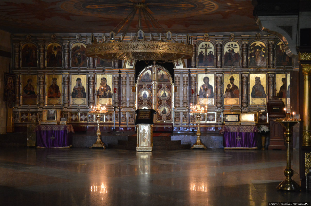 В Нижнем храме Екатеринбург, Россия