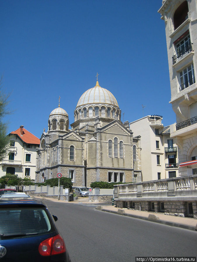 Церковь Александра Невского Биарриц, Франция
