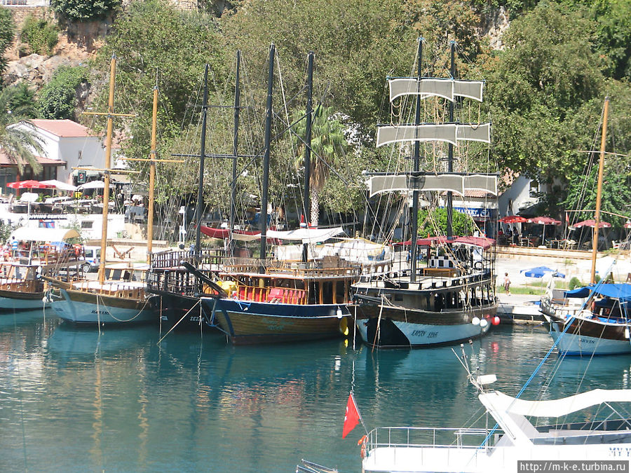 Старая гавань Анталия, Турция