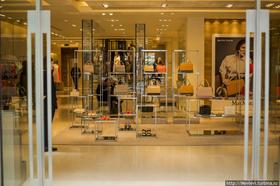 Бонд-стрит Стамбул, Турция Бонд-стрит Стамбул, Турция