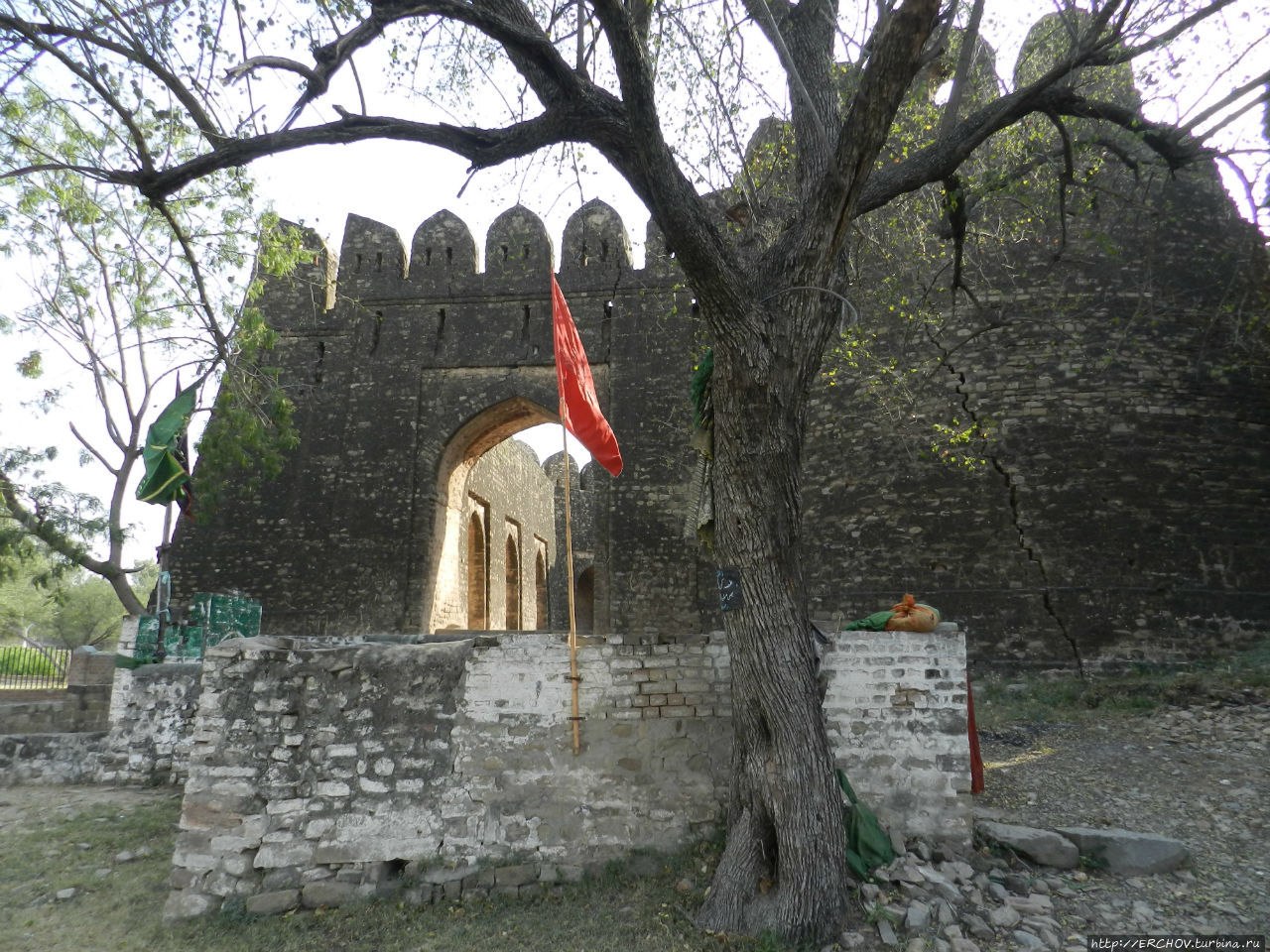 Пакистан. Ч — 9. Форт Рохтас Провинция Пенджаб, Пакистан Пакистан. Ч — 9. Форт Рохтас Провинция Пенджаб, Пакистан