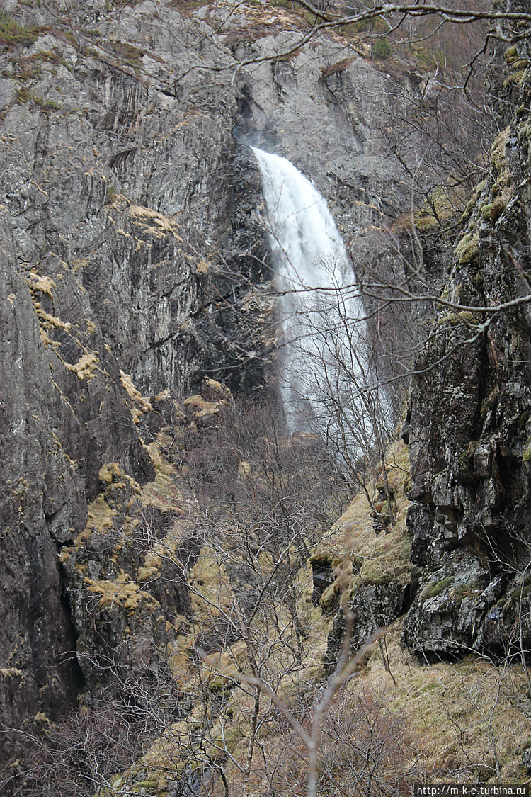 Водопад с первой площадки