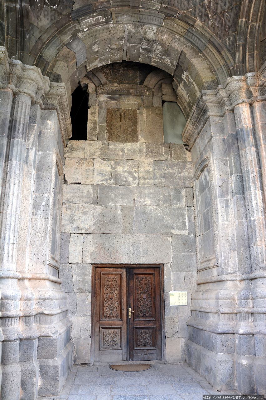 Татевский монастырь и таинственный столб Гавазан Татев, Армения