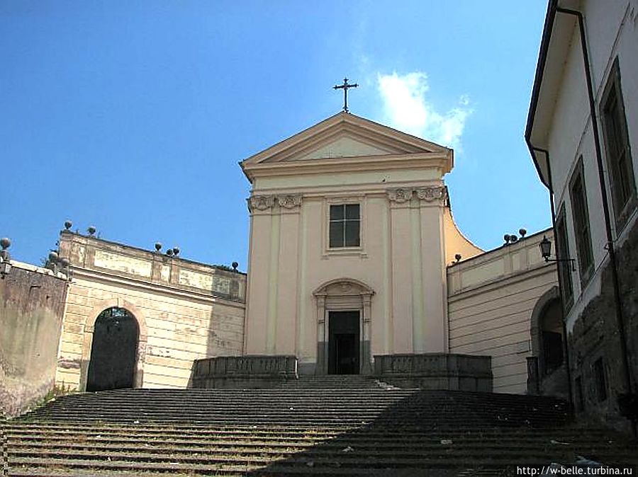 Монастырь и церковь Святого Павла (Chiesa di San Paolo). Альбано-Лациале, Италия