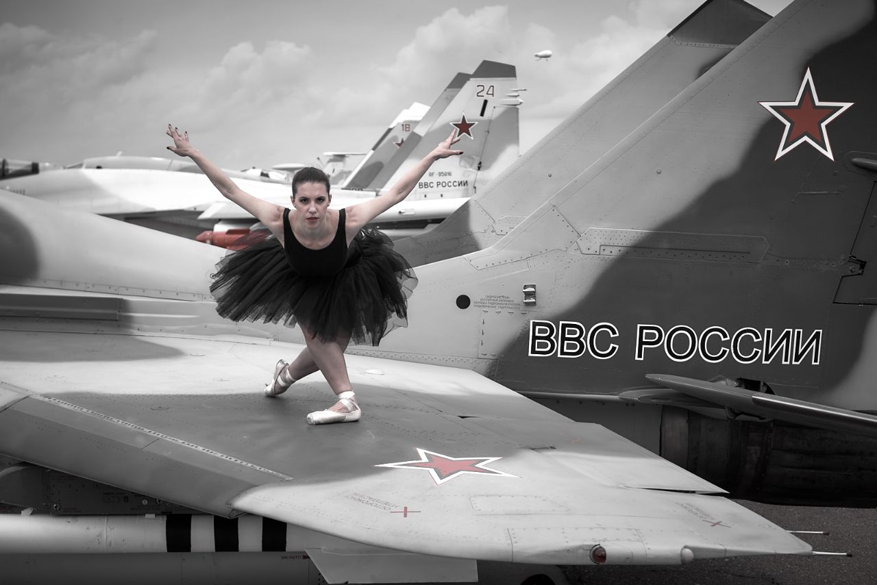 Черный лебедь на МАКСе Жуковский, Россия Черный лебедь на МАКСе Жуковский, Россия