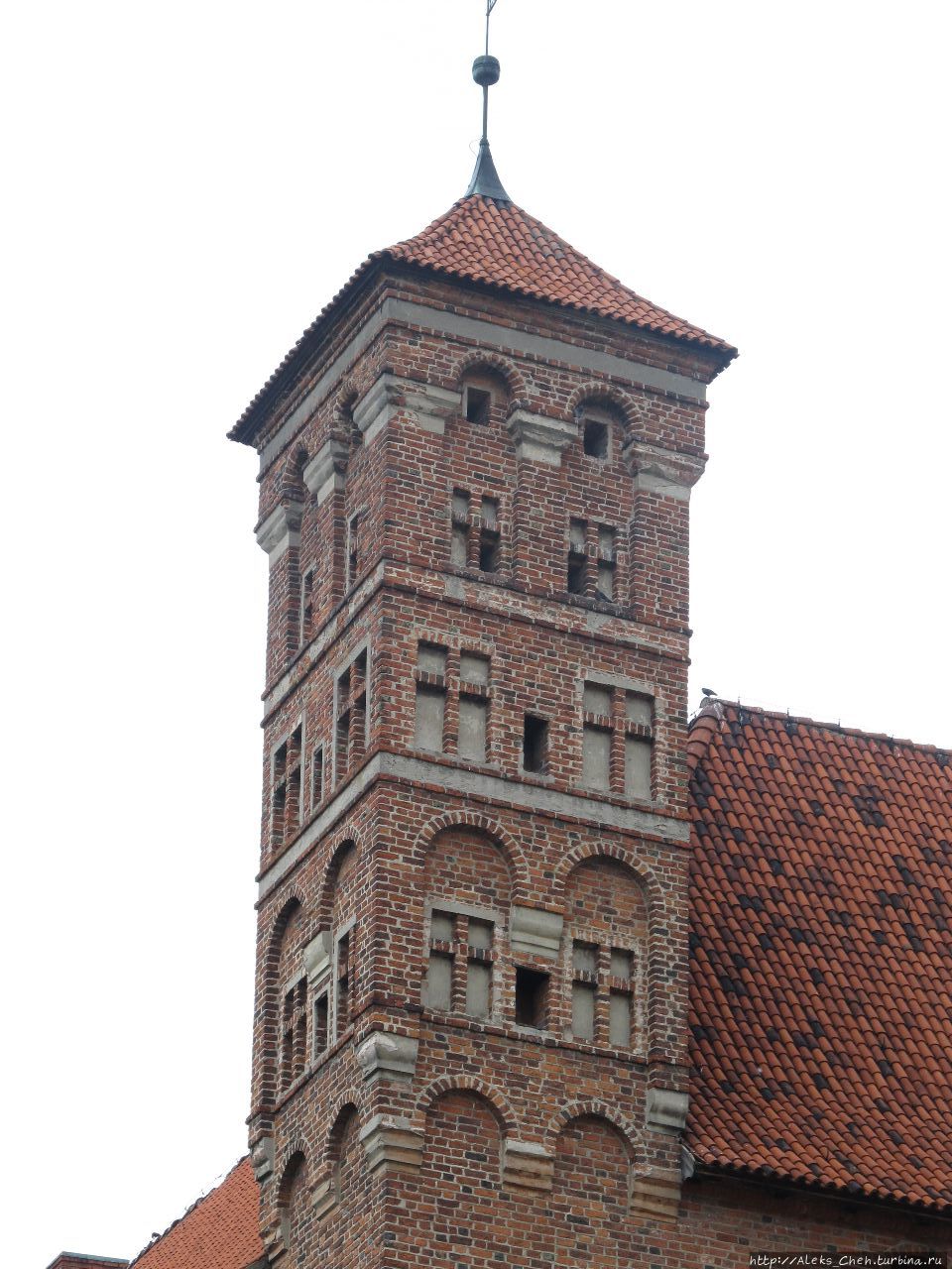 Одна из башен замка. Лидзбарк, Польша