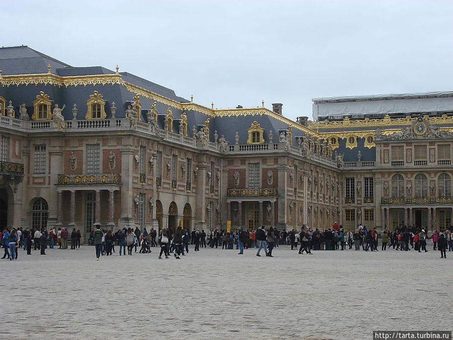 Внутренний двор дворца Версаль, Франция