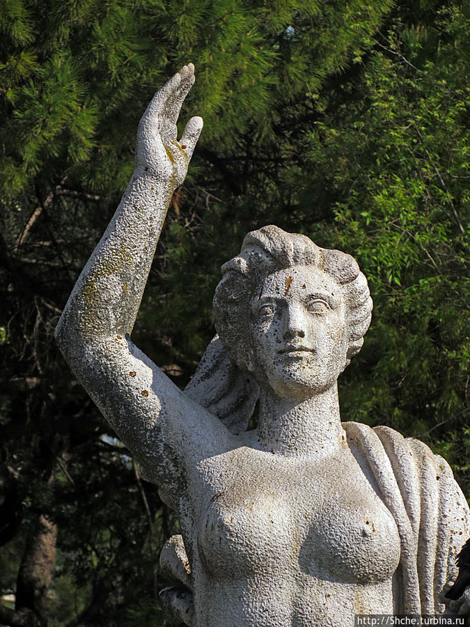 комсомолка, поддерживающася комсомолка, поддерживающася