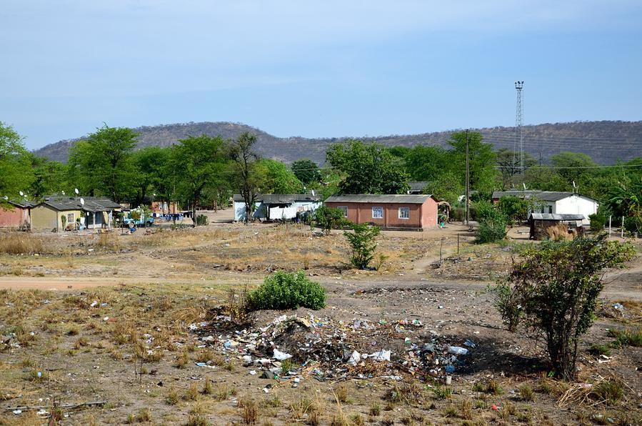 Типичное зимбабвийское поселение Булавайо, Зимбабве
