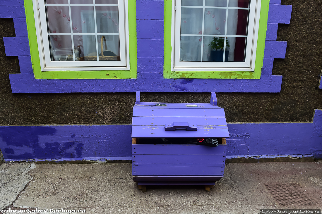 Сен-Пьер. Остатки Новой Франции Остров Сен-Пьер, Сен-Пьер и Микелон Сен-Пьер. Остатки Новой Франции Остров Сен-Пьер, Сен-Пьер и Микелон