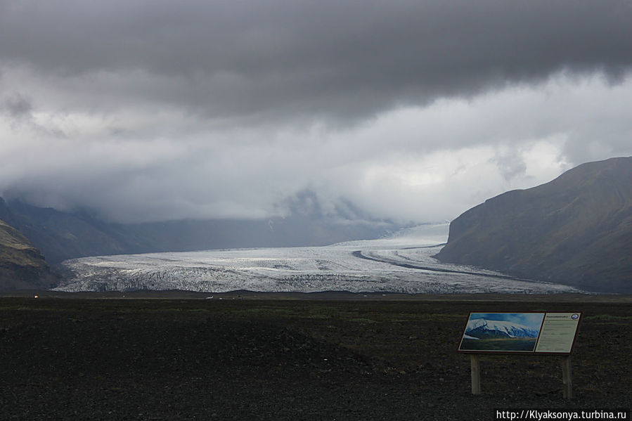 Много информации — читай, смотри картинки. Причем это на каждой достопримечательности — большой или маленькой, важной и не очень — всегда есть информационный щит Много информации — читай, смотри картинки. Причем это на каждой достопримечательности — большой или маленькой, важной и не очень — всегда есть информационный щит