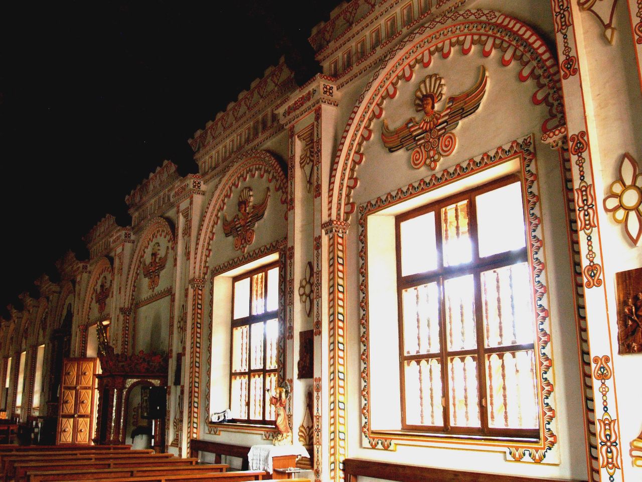 Церковь Ордена Иисуса в Сан-Игнасио Сан-Игнасио-де-Веласко, Боливия