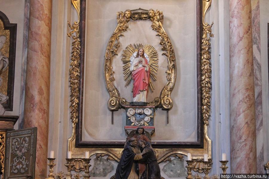 Церковь Флоренции. Флоренция, Италия Церковь Флоренции. Флоренция, Италия