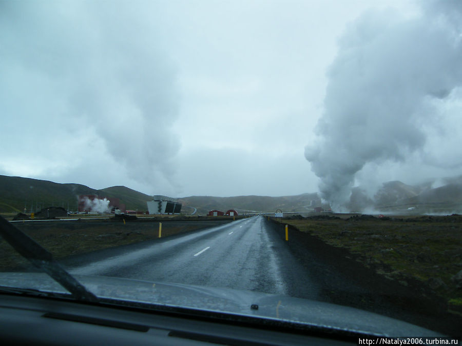 Впереди перед нами геотермальная зона. Исландия
