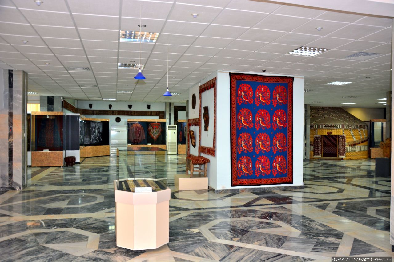 Государственный музей искусств им. И.В. Савицкого Нукус, Узбекистан