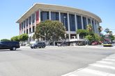 Театр Dorothy Chandler Pavillion.