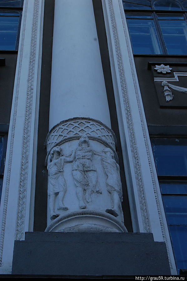 Первомайская, 75 Первомайская, 75