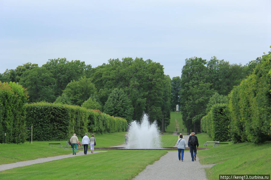 Резиденция королевской семьи – дворец Дроттнингхольм Стокгольм, Швеция