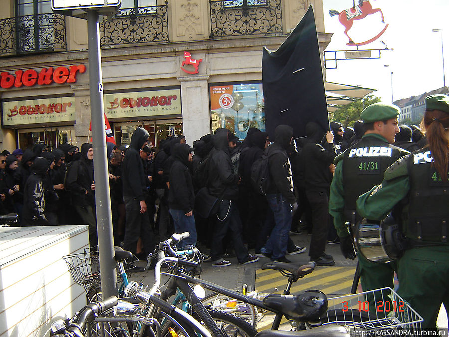 Люди в черном Мюнхен, Германия