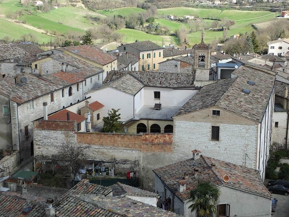 Средневековый Кастелло Сассоферрато (Sassoferrato) Сассоферрато, Италия