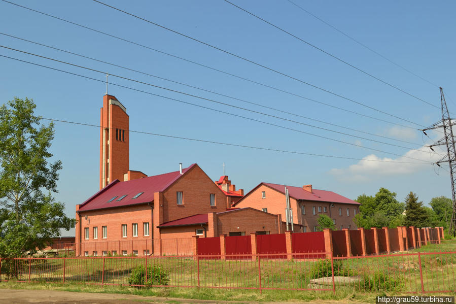 Церковь Христа Царя Маркс, Россия