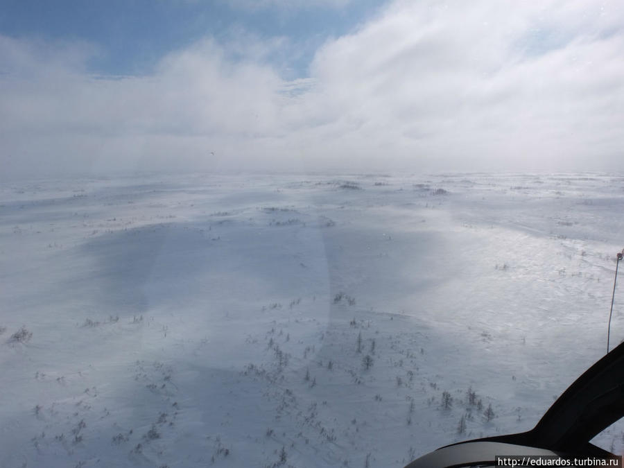 Над тундрой на Colibri Игарка, Россия Над тундрой на Colibri Игарка, Россия