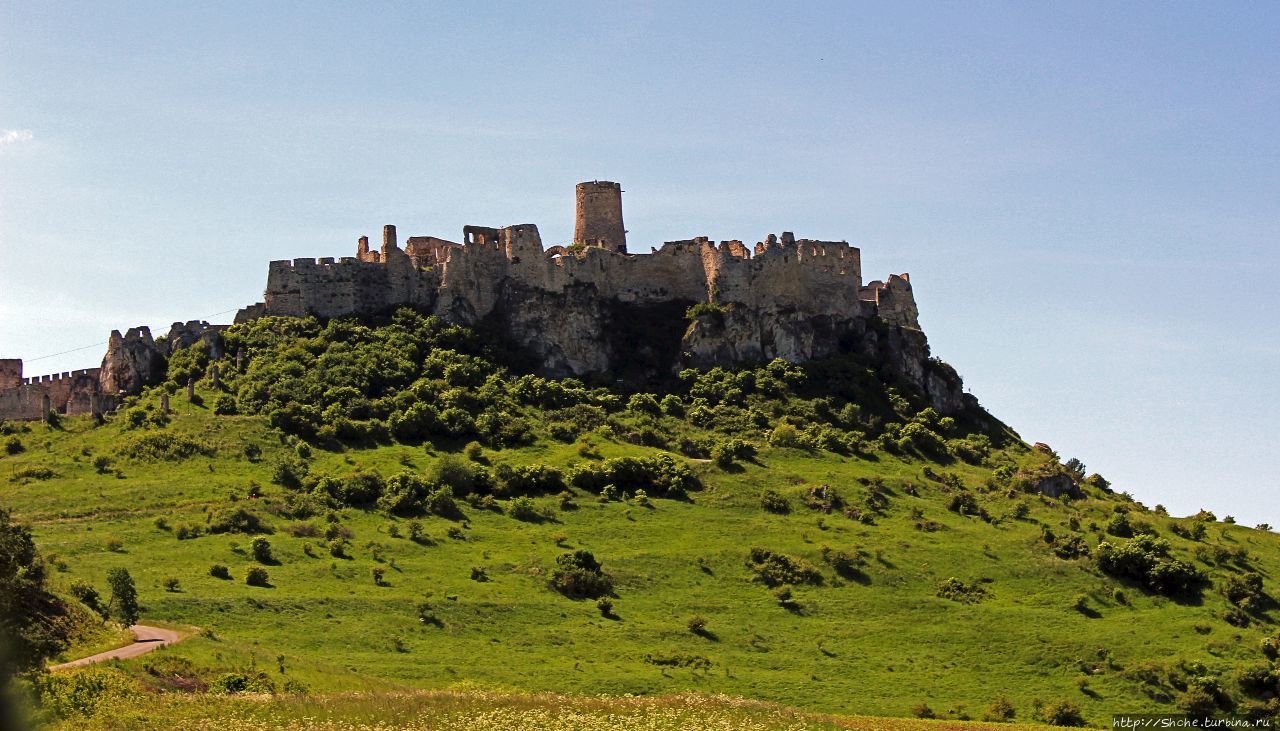 В чистом поле Град стоит... Spišsky hrad ( ЮНЕСКО 620-001)