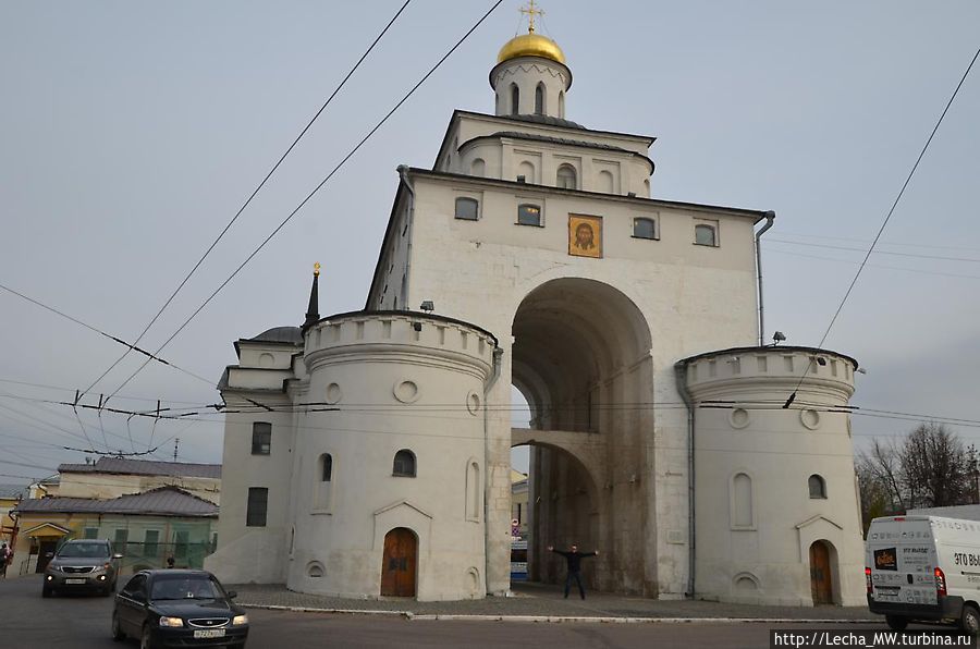 Золотые ворота Золотые ворота