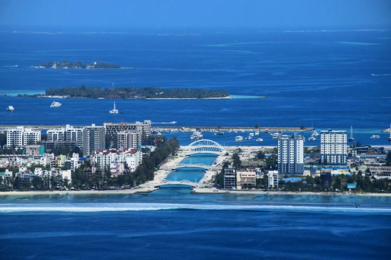Солярис не покажет нам атолла Мале, Мальдивские острова
